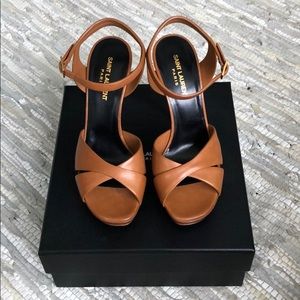 NWT Saint Laurent Tan Leather platform sandal